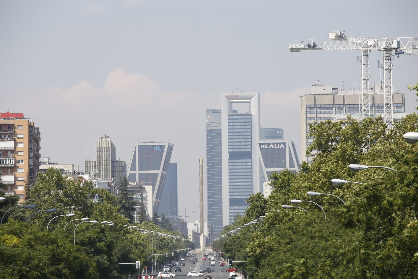 El incendio de Portugal que cubre Madrid de humo, en imágenes