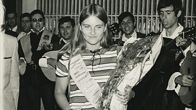 En 1969, Gretchen Grosskettler,  a su llegada a Barajas procedente de Estados Unidos. Ella fue la turista 10 millones