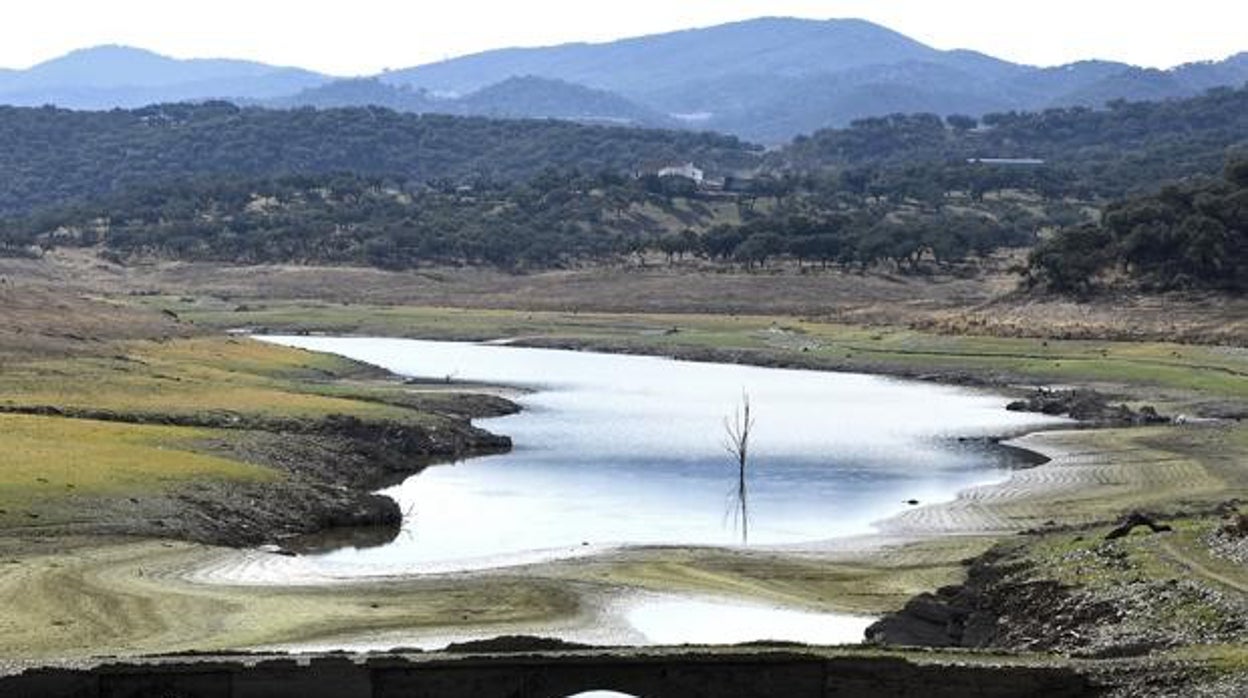 Instan a la Junta a acelerar la construcción de la estación de tratamiento de agua potable de Aracena