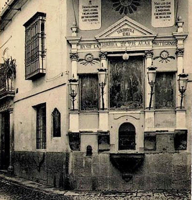 Imagen de 1914, del altar de Lineros previa a la restauración de 1925