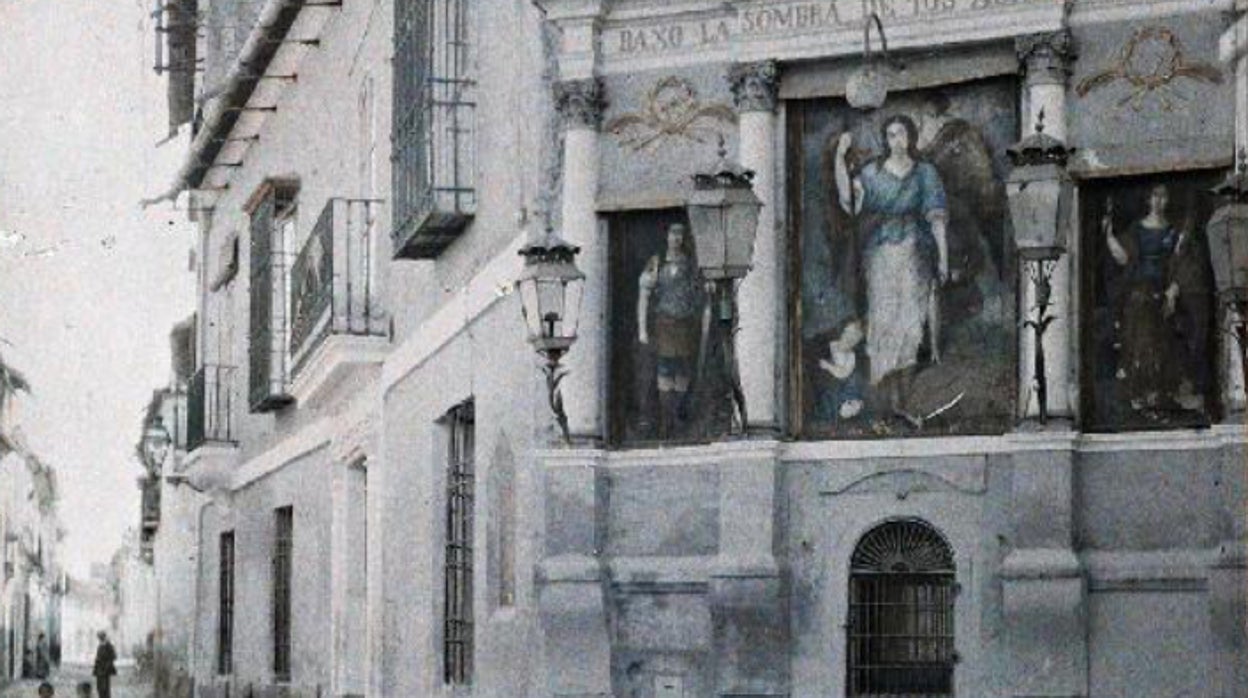 Descubre cómo era el altar de la calle Lineros, de Córdoba, hace un siglo