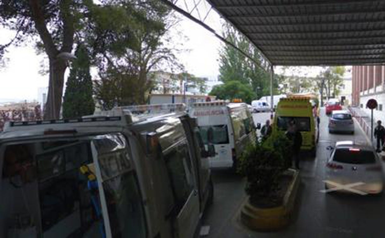 Imagen del acceso a urgencias del hospital Médico Quirúrgico