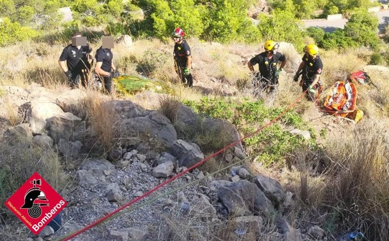 Una anciana muere tras despeñarse por un barranco con un scooter eléctrico en Benidorm