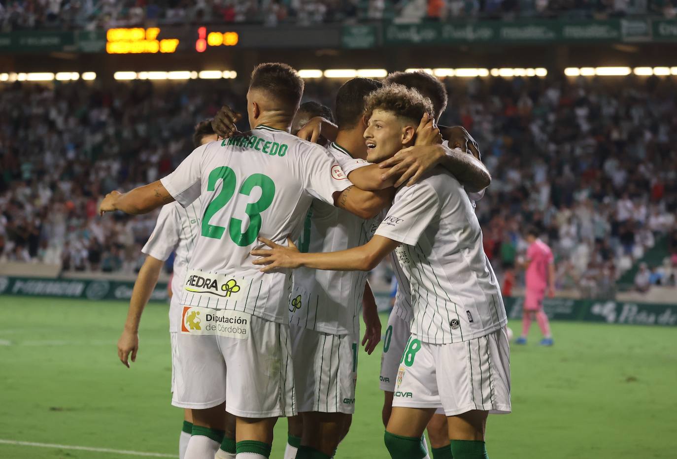 La alegría de la goleada del Córdoba CF a Unionistas, en imágenes