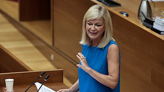 Imagen de la consellera Gabriela Bravo tomada este jueves en las Cortes Valencianas