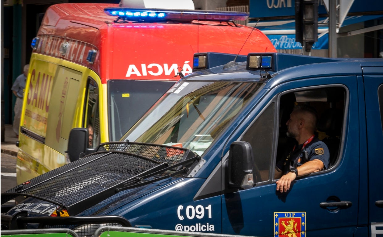 Imagen de una dotación de la Policía Nacional en Alicante