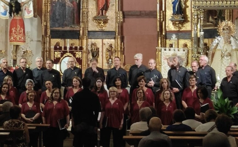 El Orfeón de La Mancha interpreta en Alcaraz el 'Canto' de José Zárate en el 800 aniversario de la Virgen de Cortes