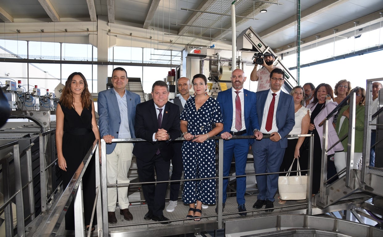 Caballero ofrece al sector del pistacho una feria como Fenavin