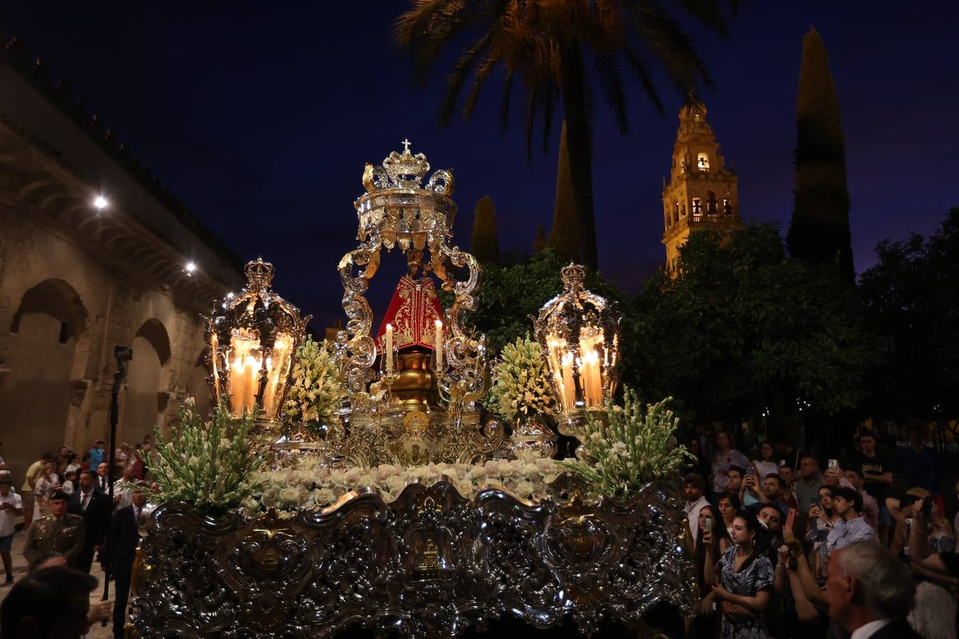 La procesión de la Fuensanta en Córdoba, en imágenes