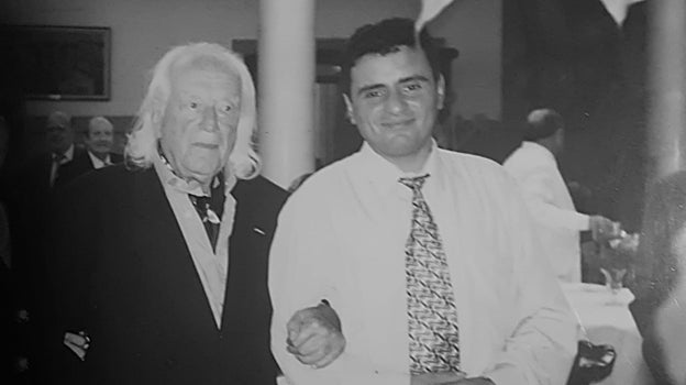 Rafael Alberti con Pascual Rovira en su regreso a Rute en 1990