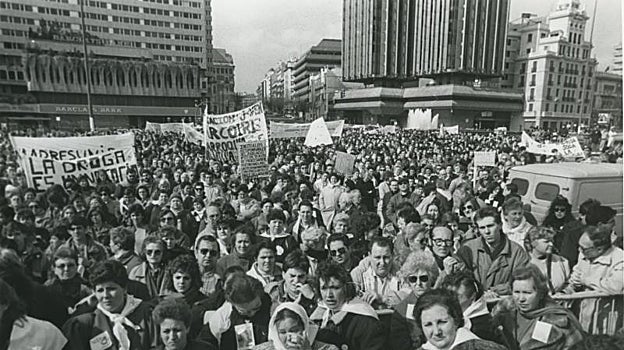 Manifestación de Madres contra la Droga, en 1988