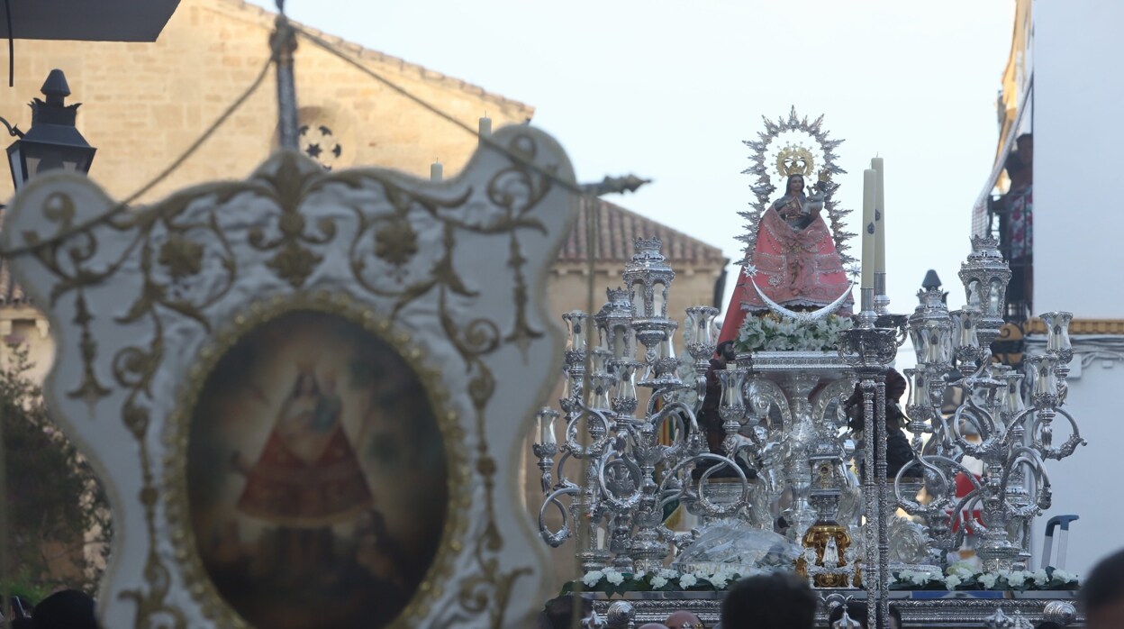 La Virgen de Villaviciosa vuelve a engrandecer septiembre en Córdoba