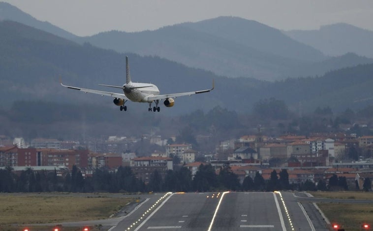 El aeropuerto de Bilbao registra el mejor agosto de su historia