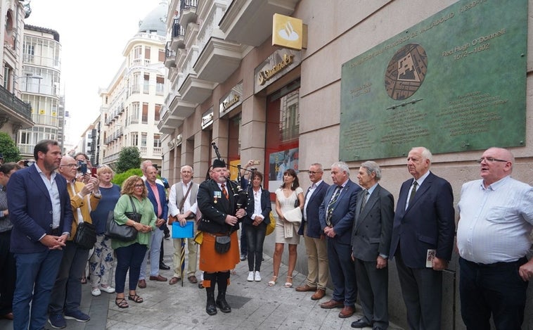 Valladolid instala una placa conmemorativa en el lugar donde estuvieron enterrados Cristóbal Colón y Hugh O'Donnell