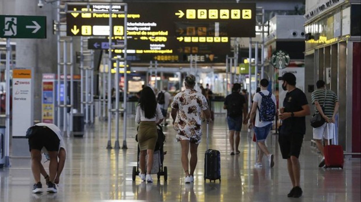 El aeropuerto de Málaga recupera su músculo tras la pandemia con más de dos millones de viajeros en agosto