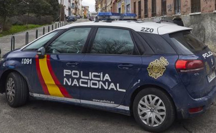 Detenido un hombre por mostrar sus partes íntimas a una joven varios días cuando viajaba en  autobús en Móstoles