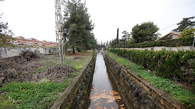El canal del Guadalmellato en su tramo urbano