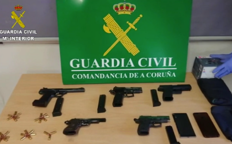 Desarticulado un grupo criminal dedicado al tráfico de armas en la Costa da Morte