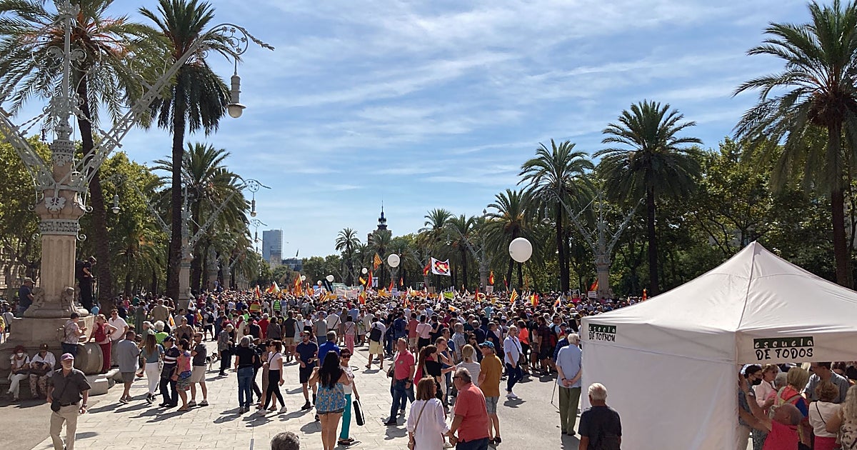 Miles de personas han acudido a la marcha en un ambiente festivo