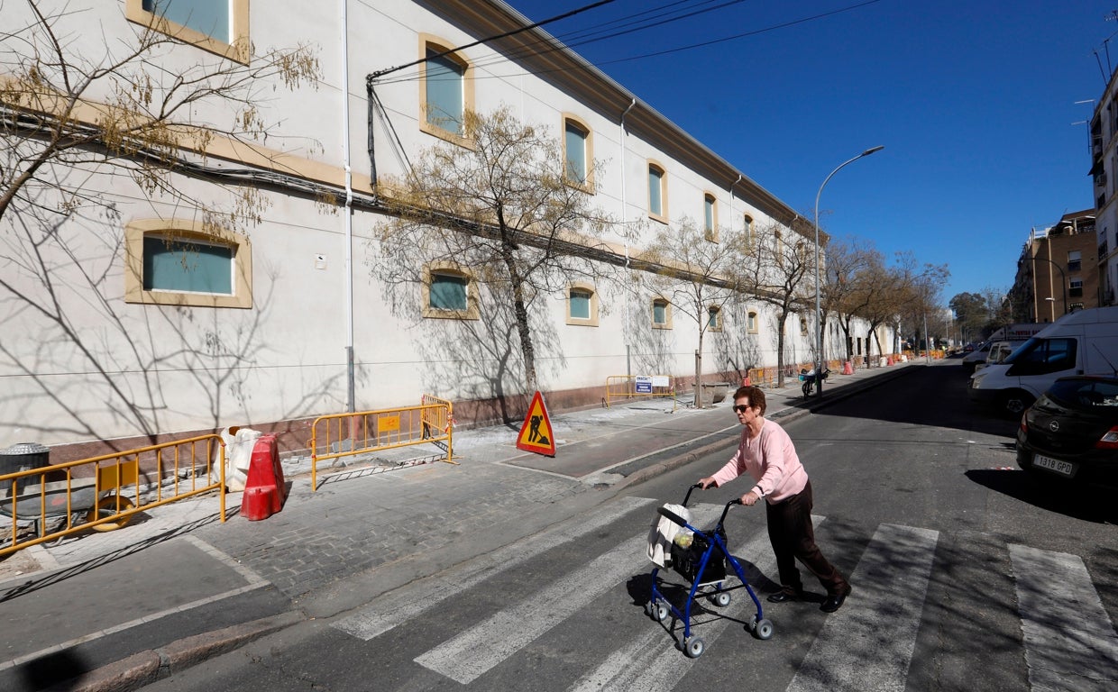 Edificio de la Farmacia Militar