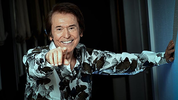 Fin de semana de conciertos: del Crazy World a Fangoria, Raphael y Serrat