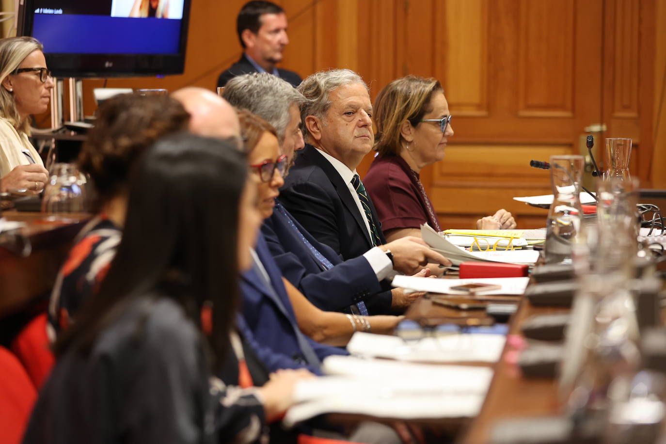 En imágenes, el tenso y polémico Pleno en el Ayuntamiento de Córdoba