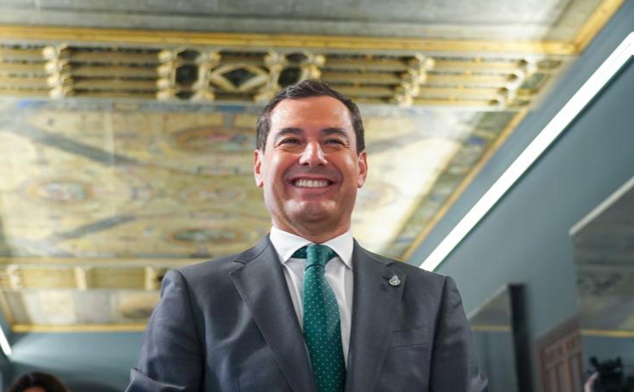 El presidente de la Junta de Andalucía, Juanma Moreno, en un acto institucional