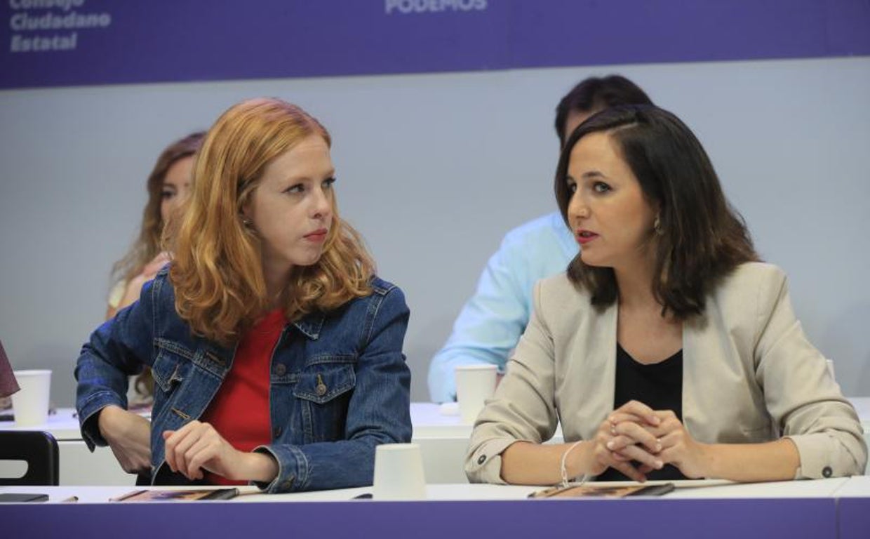 Lilith Verstrynge e Ione Belarra durante el Consejo Ciudadano Estatal de Podemos