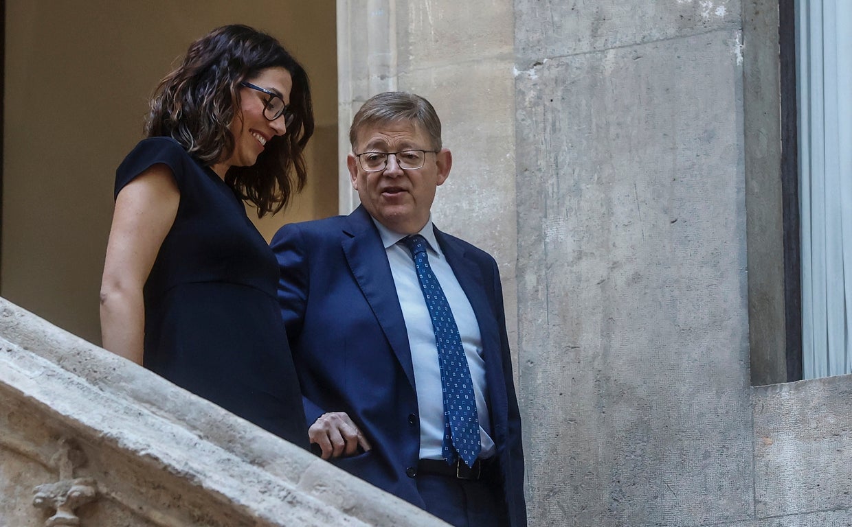 Imagen de archivo de la vicepresidenta de la Generalitat, Aitana Mas, junto al presidente, XImo Puig