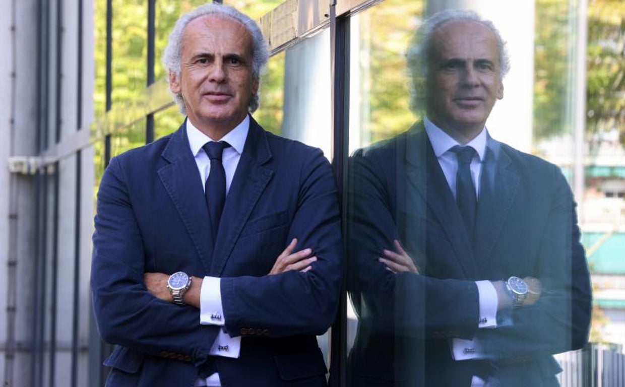 El consejero de Sanidad, Enrique Ruiz Escudero, quiere reducir el tiempo de hospitalización en Urgencias de los mayores a un máximo de 24 horas