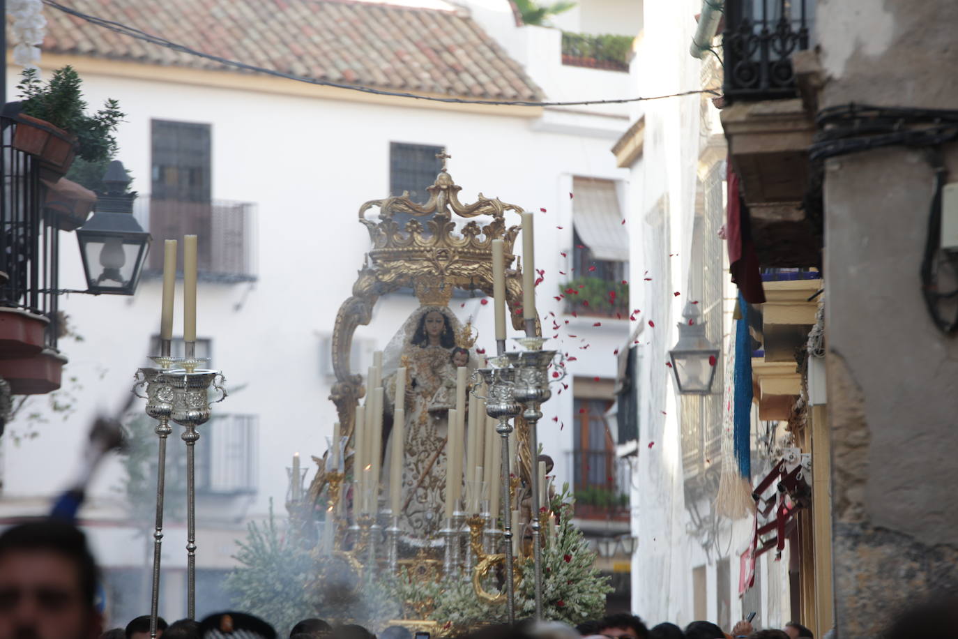 La procesión de la Virgen del Socorro por Córdoba, en imágenes