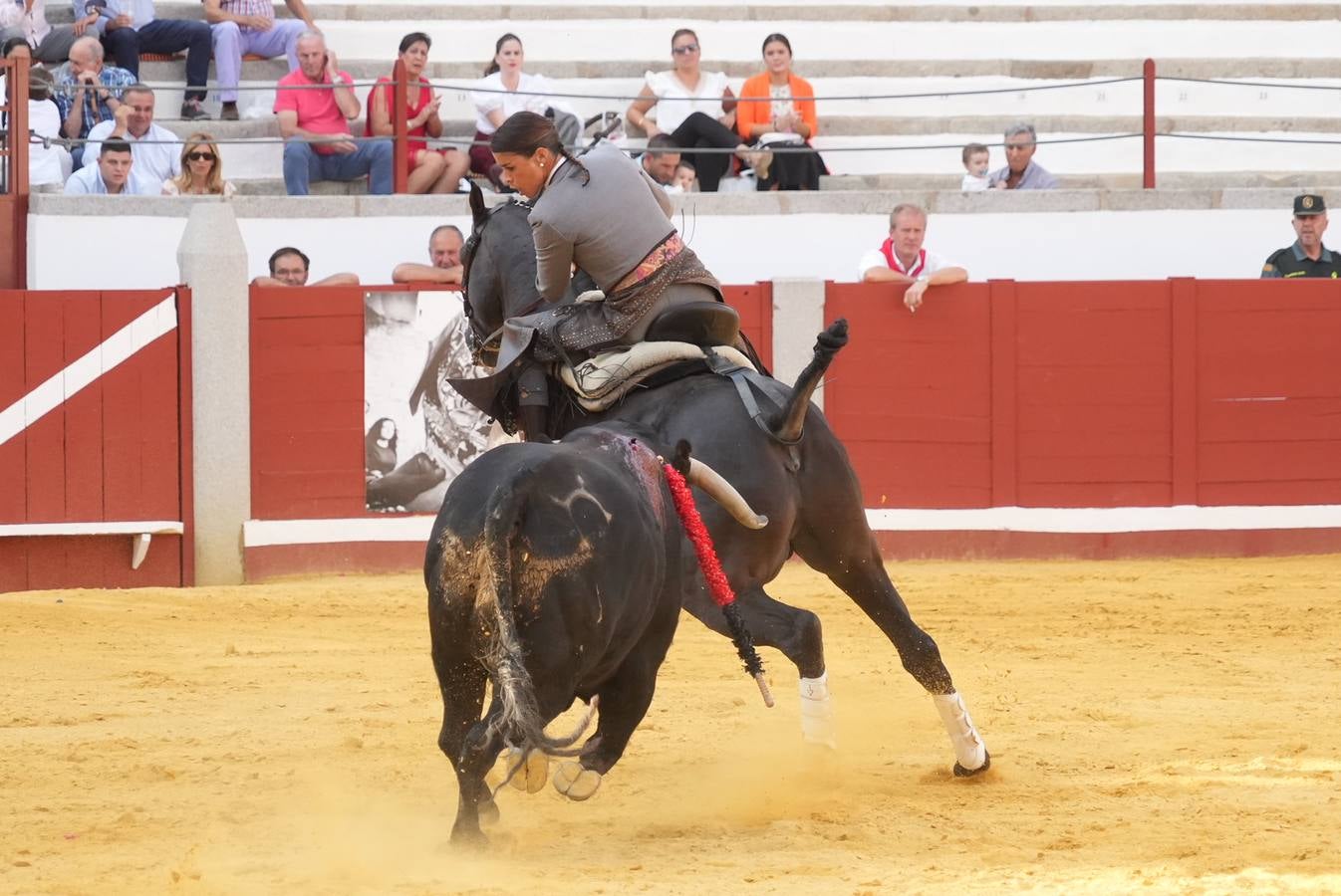 La corrida de rejones de Pozoblanco, en imágenes