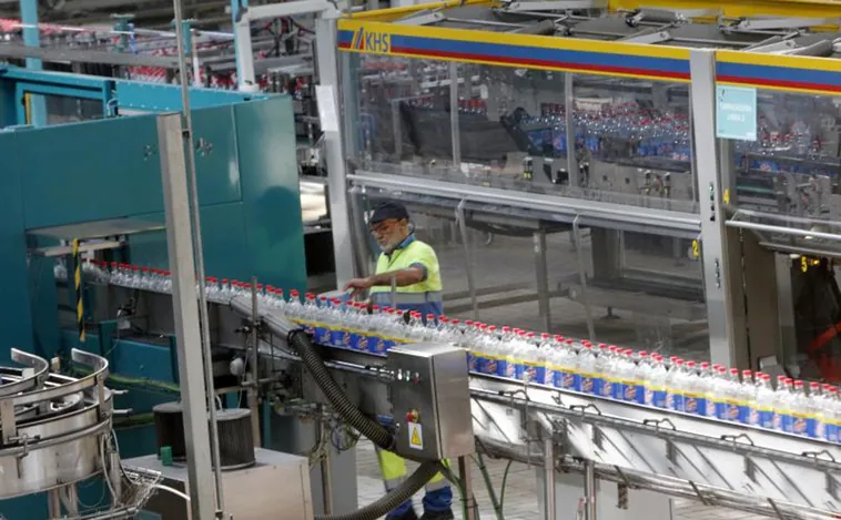 La planta de Schweppes en Toledo absorberá la producción de la de Alcalá de Guadaira