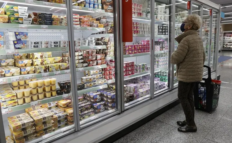 Este es el supermercado más barato y el más caro de Madrid, según la OCU