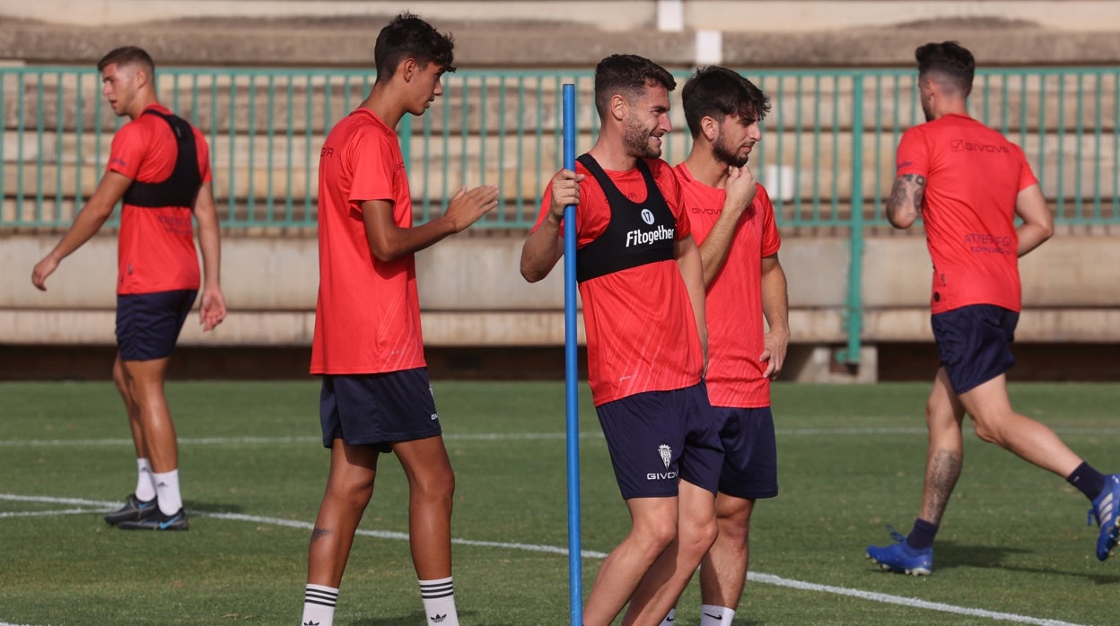 La ventaja del Córdoba CF con los rivales y puestos clave tras la victoria del Deportivo al Talavera