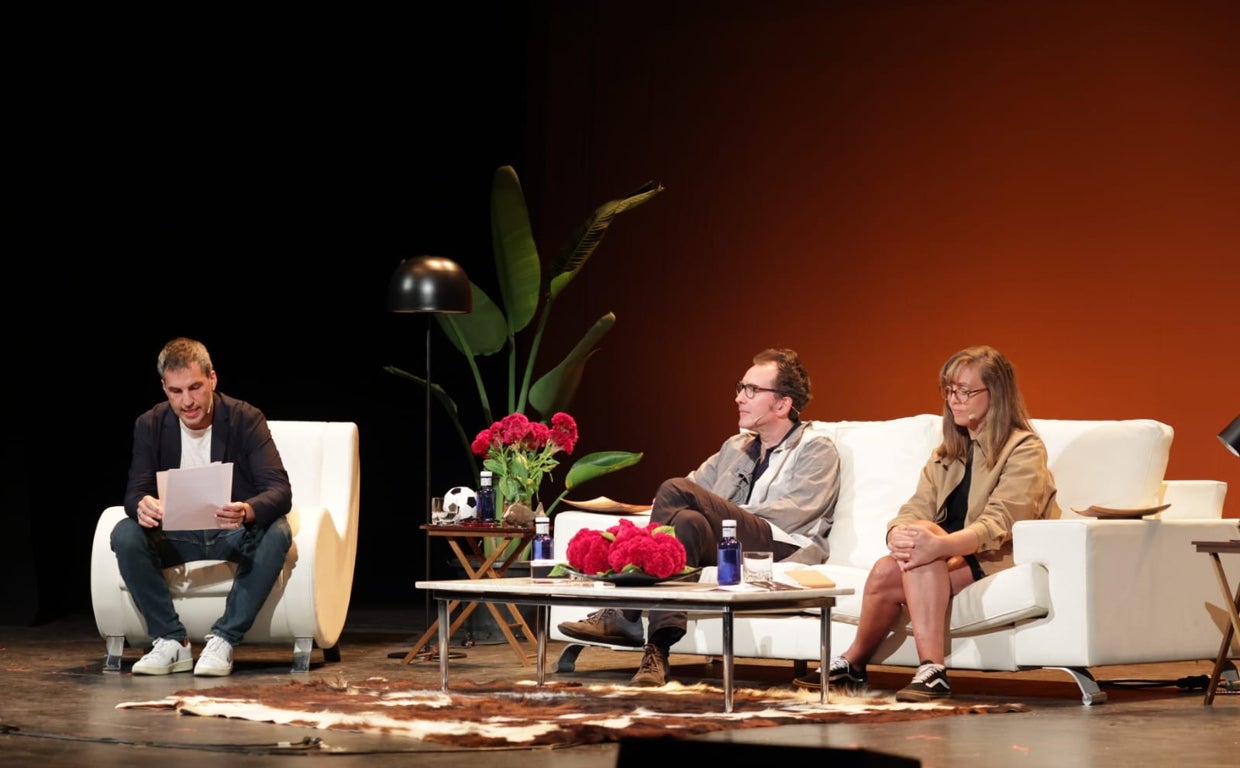 Acto de apertura de Cosmopoética