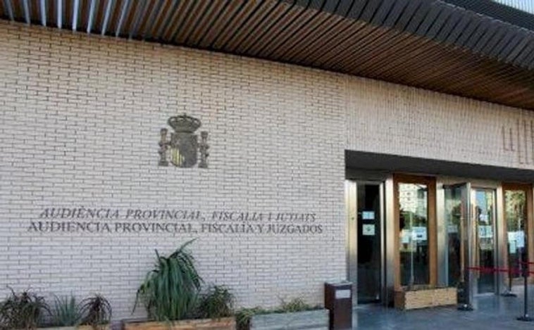 Una pareja maltrata, abusa sexualmente y droga a sus cinco hijos de entre 3 y 10 años en Castellón