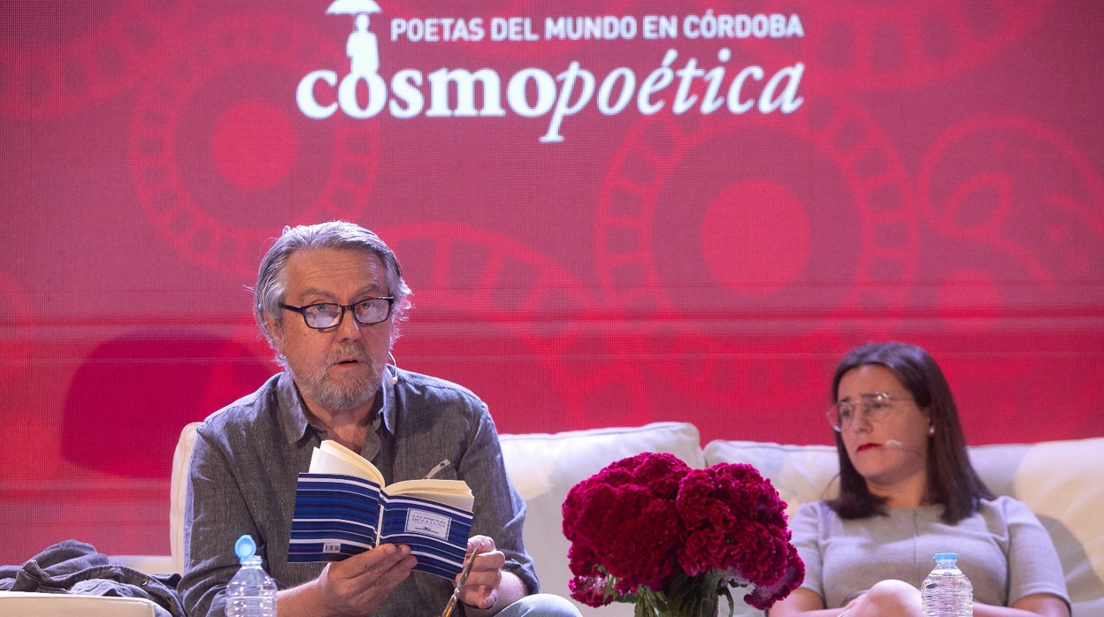 Felipe Benítez Reyes en Cosmopoética: «La poesía es mi método de pensamiento»