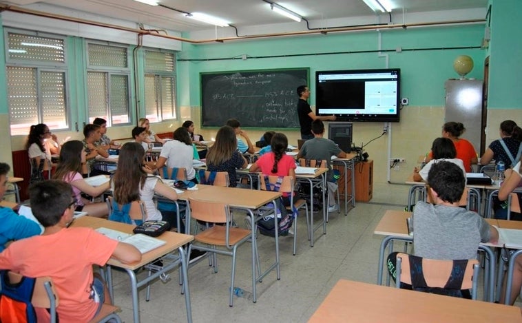 'Emiliano, tiéndeme la mano', campaña por la mejora de la inclusión educativa