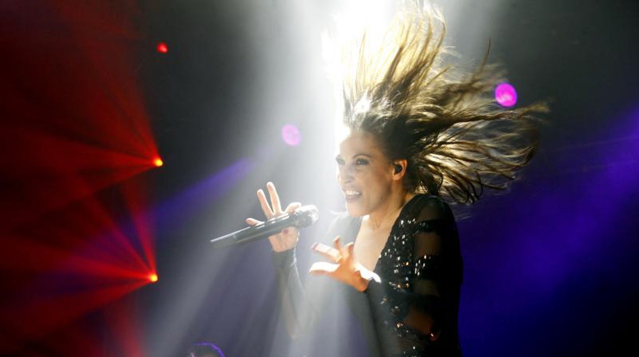 Malú suspende su concierto en Córdoba del sábado por una faringitis