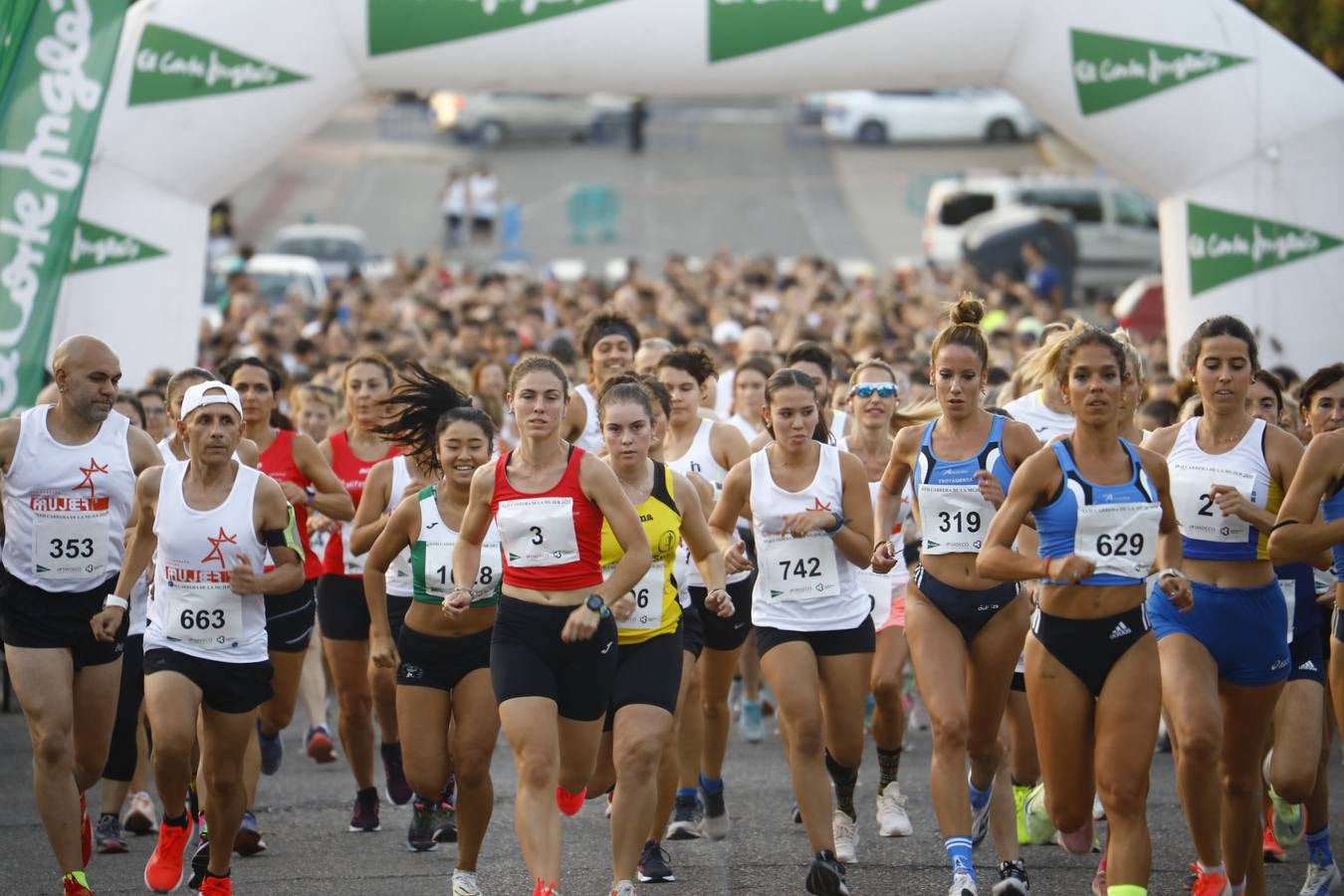 Las mejores imágenes de la XVII Carrera de la Mujer de Córdoba