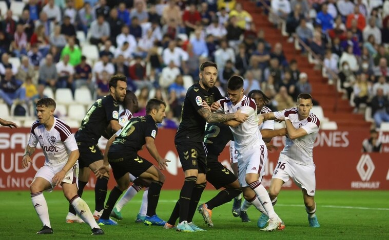 1-1: El Albacete suma un punto de buen sabor ante el Tenerife