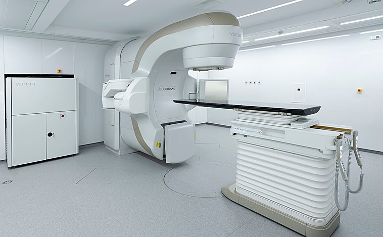 El IVO incorpora en Valencia un nuevo acelerador lineal de última generación contra el cáncer
