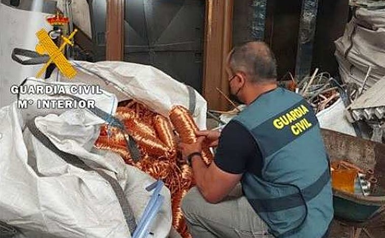 Desarticulada una banda dedicada al robo de cable de cobre del AVE