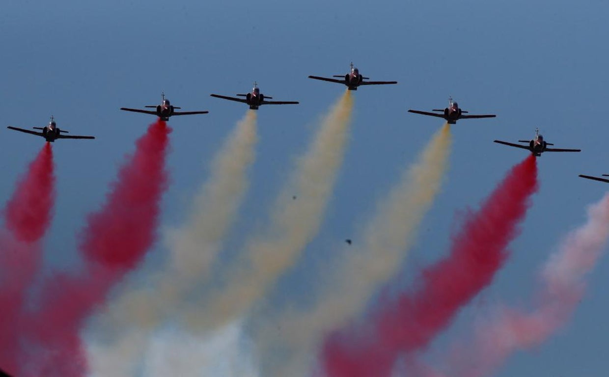 Fotografía del desfile del 12 de octubre