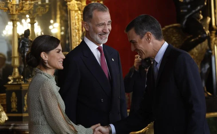 Día de la Fiesta Nacional, última hora del 12-O en directo: Los Reyes ofrecen una recepción en el Palacio Real con 2.500 invitados
