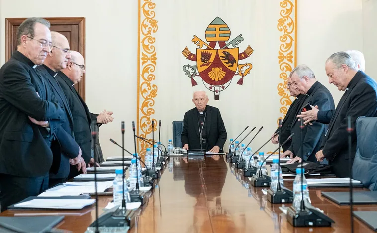 Los obispos valencianos presentan un modelo propio de Documento de Voluntades Anticipadas