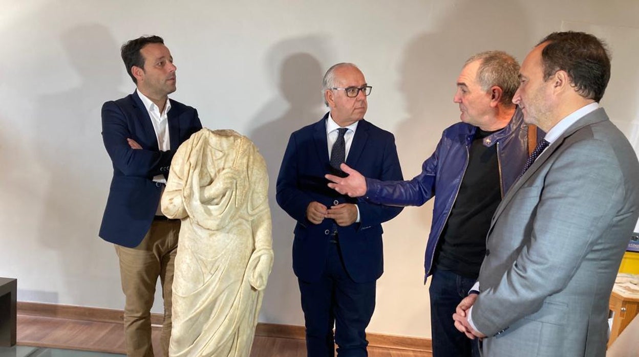 Encuentran bajo una carretera de Jaén una estatua romana del siglo I de la mujer del emperador Augusto