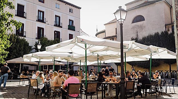 Terraza en el corazón del barrio de Malasaña