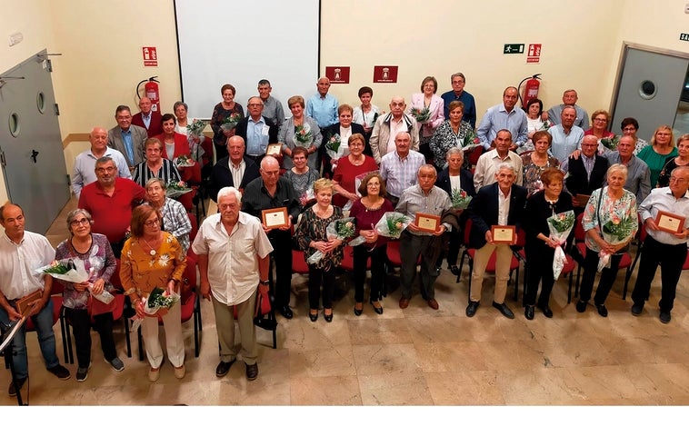 22 matrimonios de Villacañas celebran sus 50 años de casados